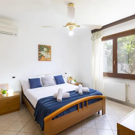 Matilde's House דירה